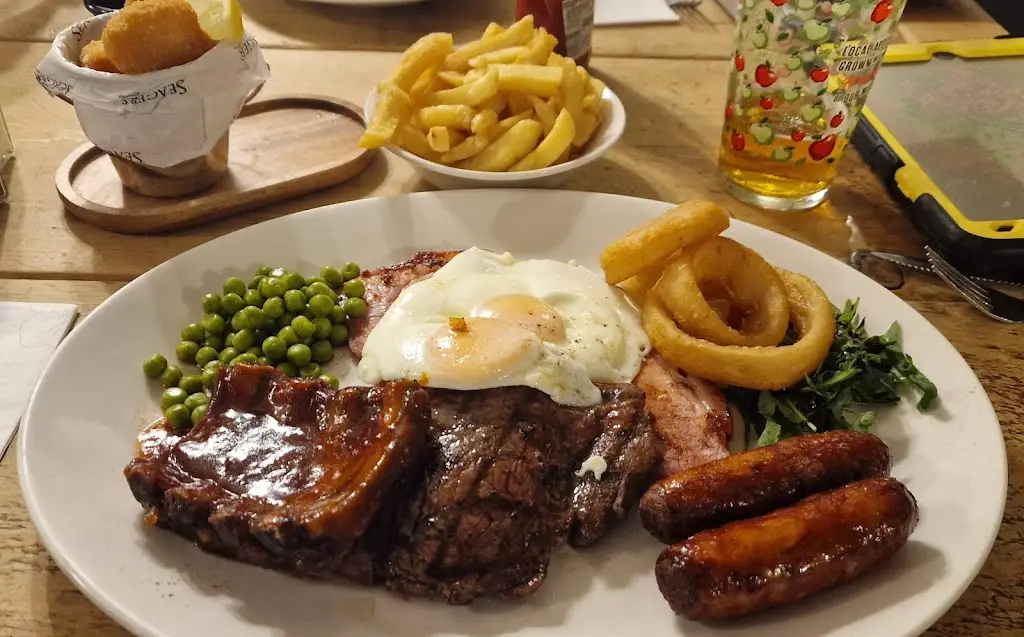 Y Bryngwyn Newydd_Burry Port_slider_image_3