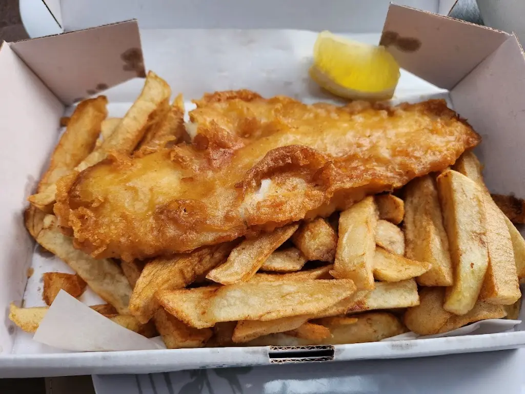 P J C_Laurian's Fish & Chips_Burry Port_review