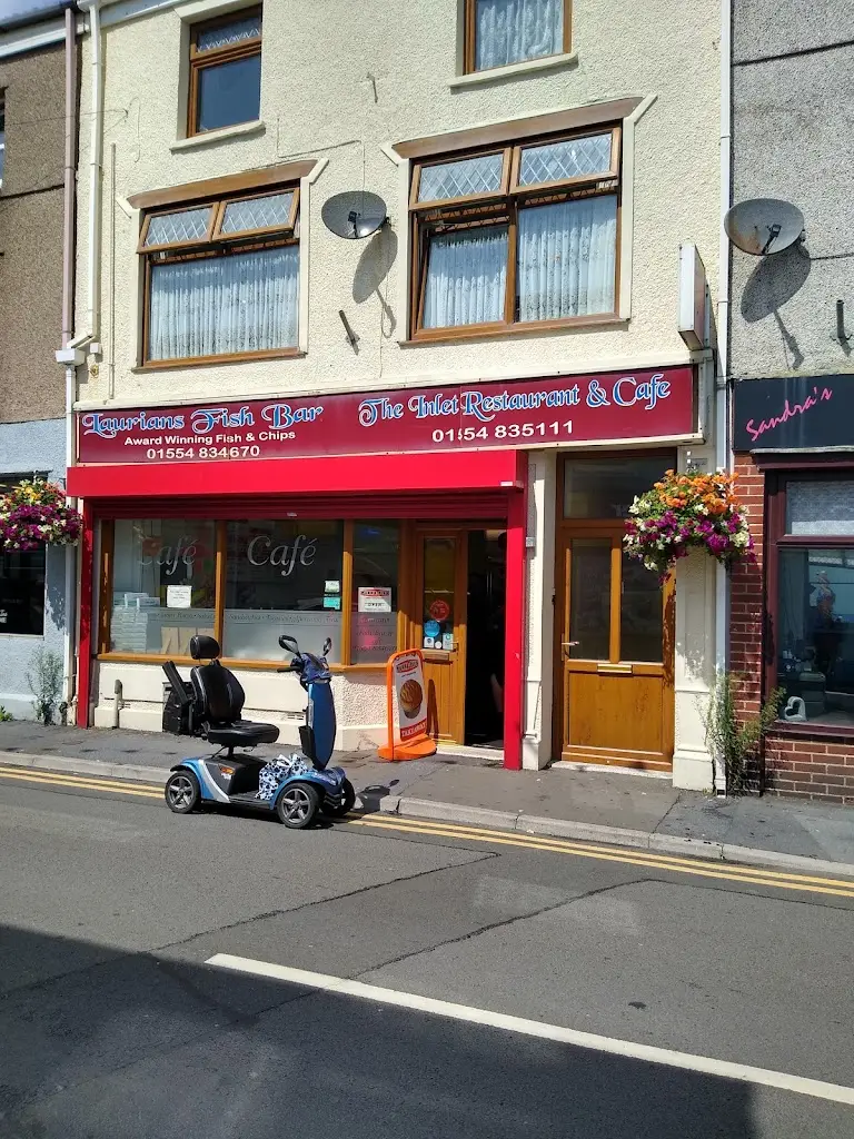 Laurian's Fish & Chips_Burry Port_slider_image_3