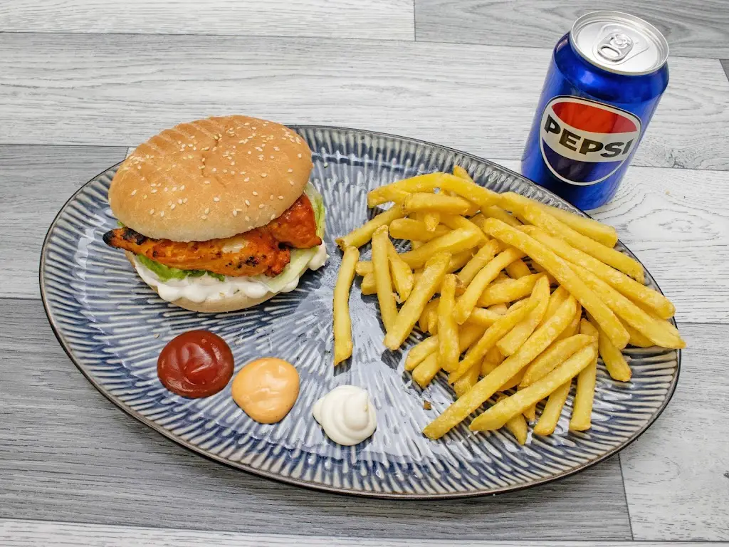 Balle Balle Bistro_Bilston_slider_image_3