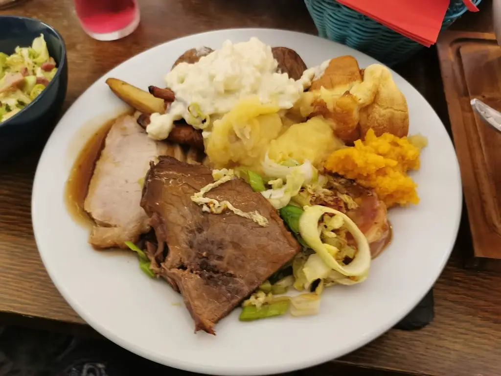 Menu_Pembrey Country Inn_Burry Port_image_5