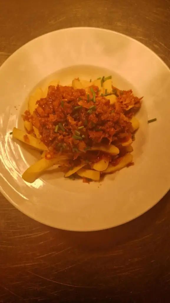 Jasmine Bissmire_Pembrey Country Inn_Burry Port_review