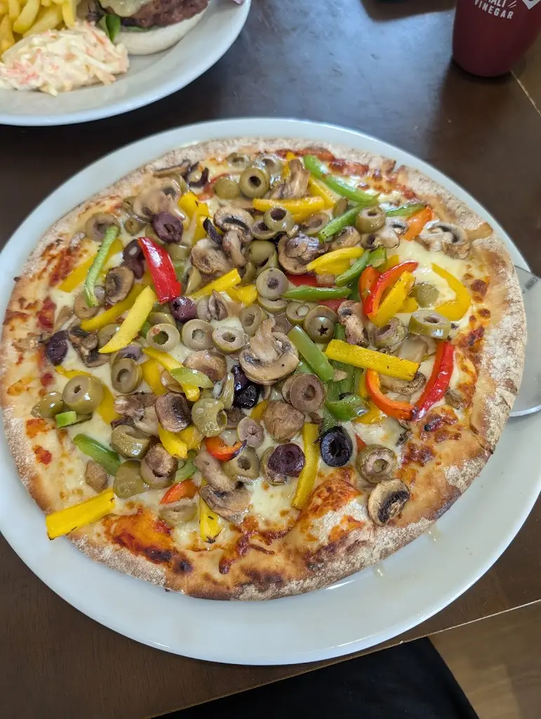 Walkerstalker 666_Yr Orsaf. Pembrey Country Park Cafe/Restaurant_Burry Port_review