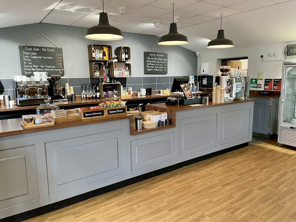 Yr Orsaf. Pembrey Country Park Cafe/Restaurant_Burry Port_slider_image_1