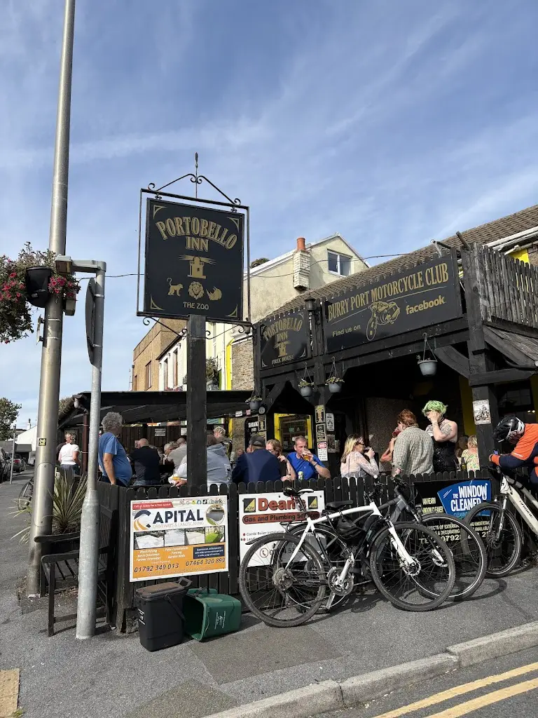 Angela Williams_Portobello inn_Burry Port_review