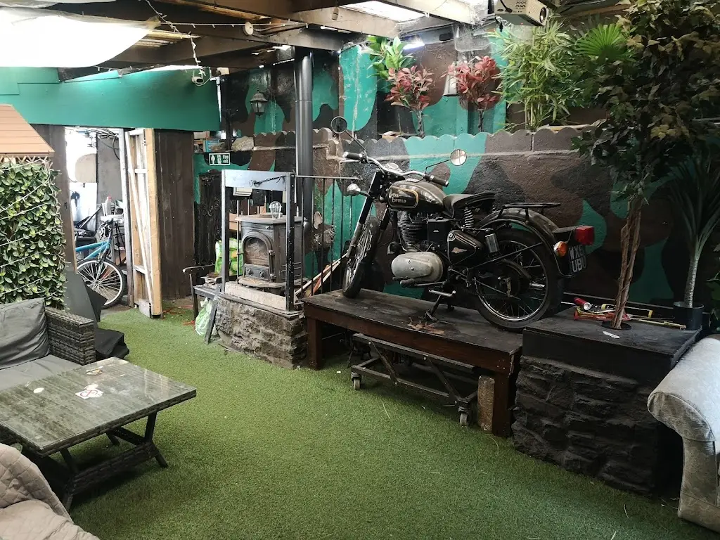 Dave Naylor_Portobello inn_Burry Port_review