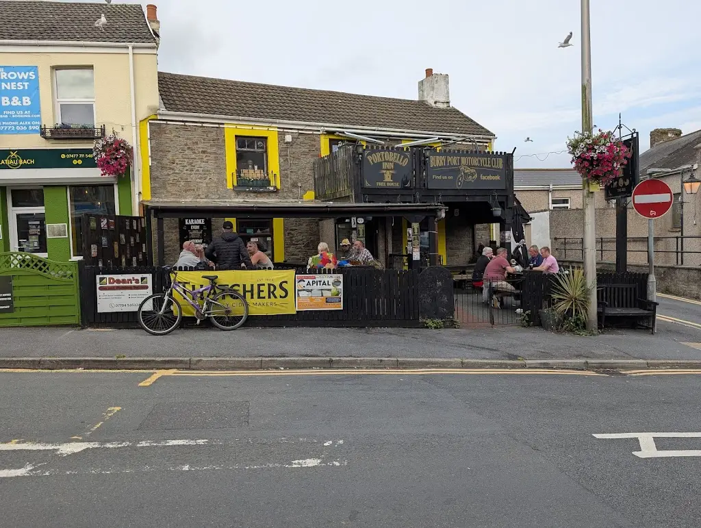Portobello inn_Burry Port_slider_image_2