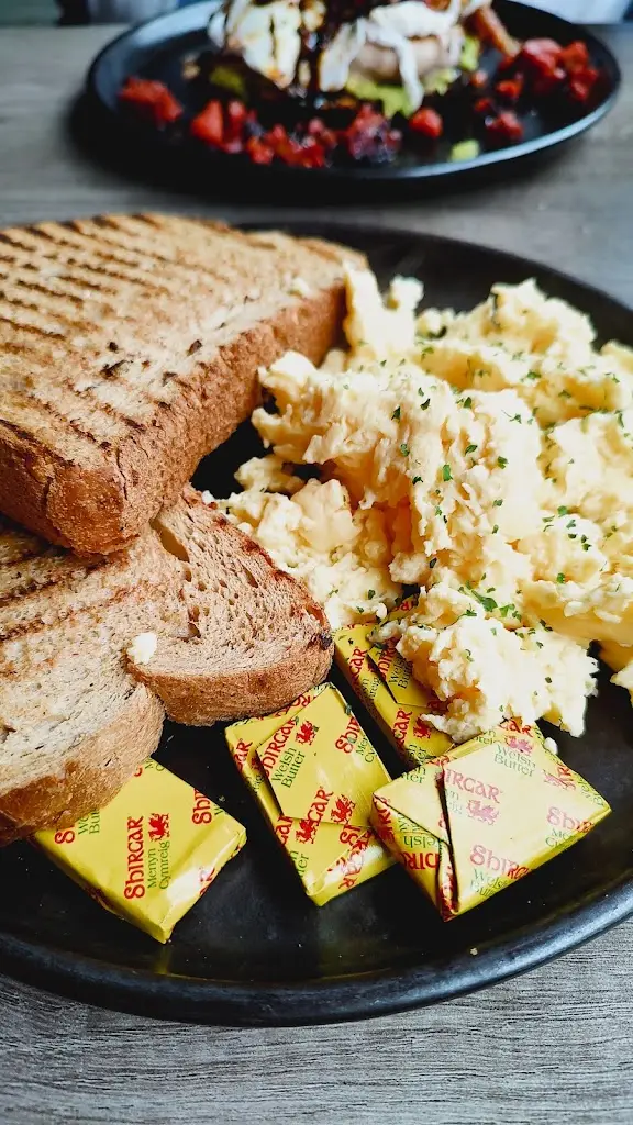 Dawn_Marzano's_Burry Port_review