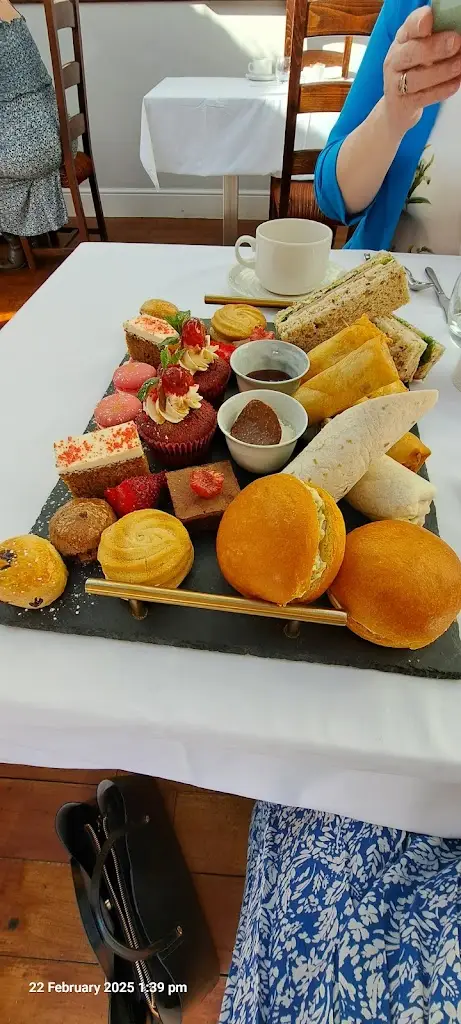 Sue Webb_Hamiltons Restaurant Wolverhampton_Bilston_review