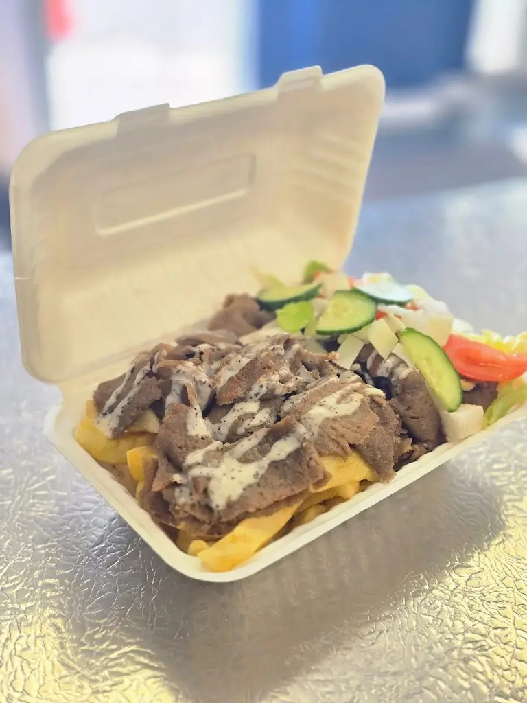 Bowen‘s Chippy restaurant in Burry Port