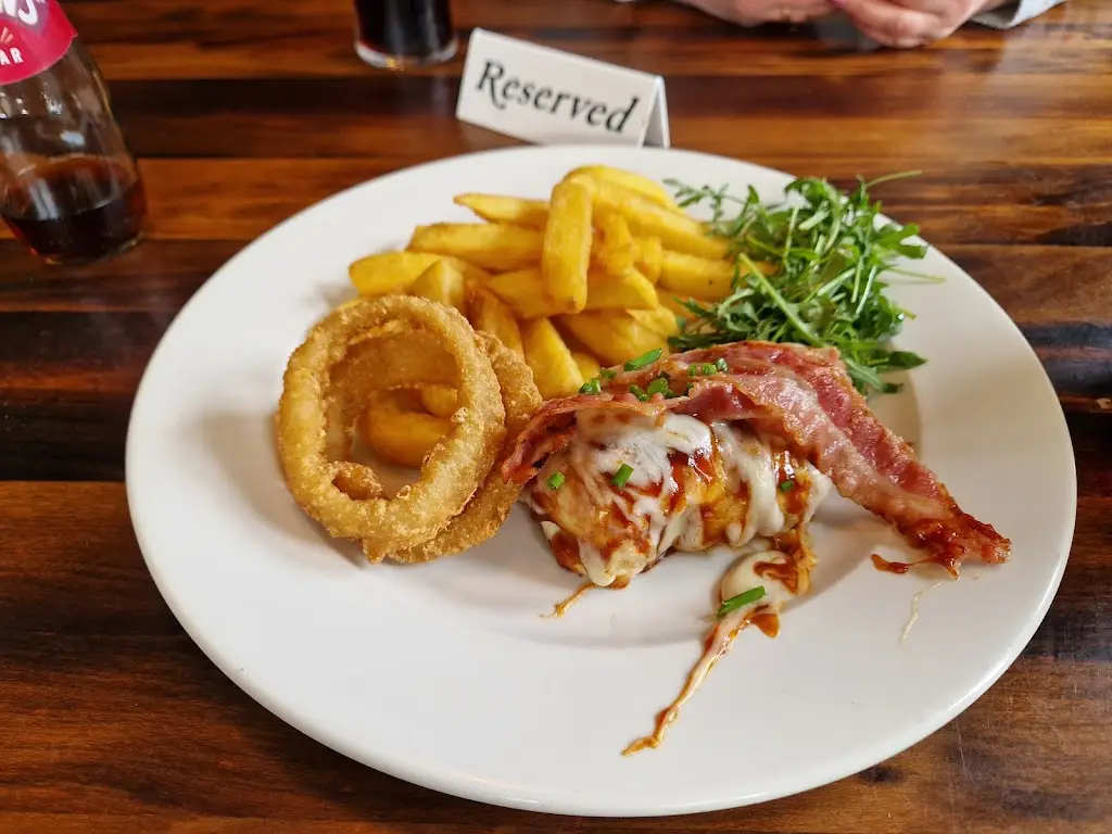 Menu_Tafarn-Y-Phoenix_Cross Hands_image_6