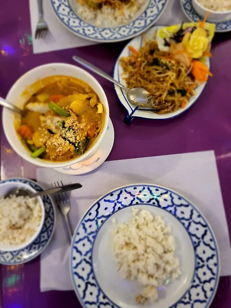 Menu_Ann's Thai Restaurant_Bilston_image_4