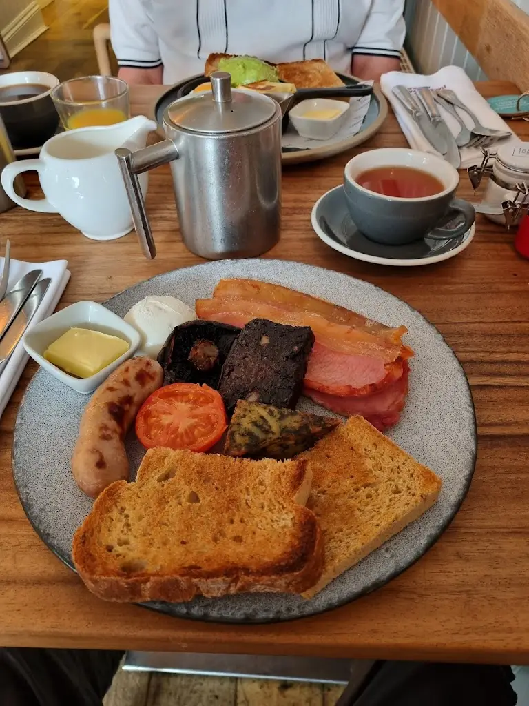 Menu_Food For Thought_Cardigan_image_6