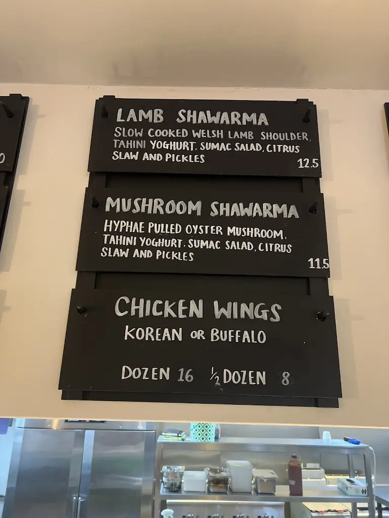 Menu_Bocs Du_Cardigan_image_1