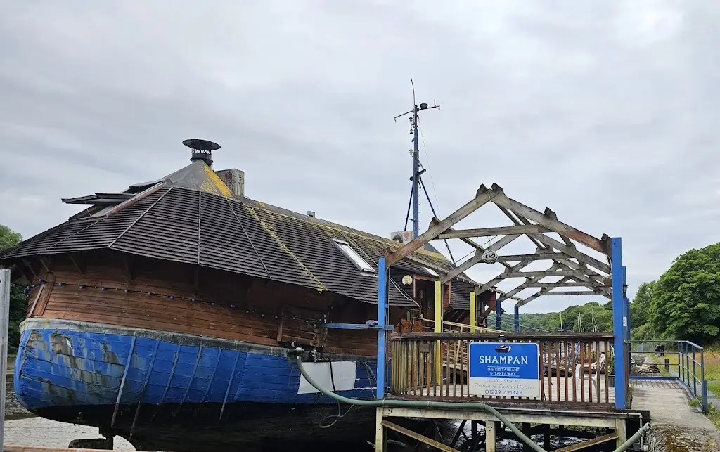 Shampan Cardigan Restaurant_Cardigan_slider_image_3