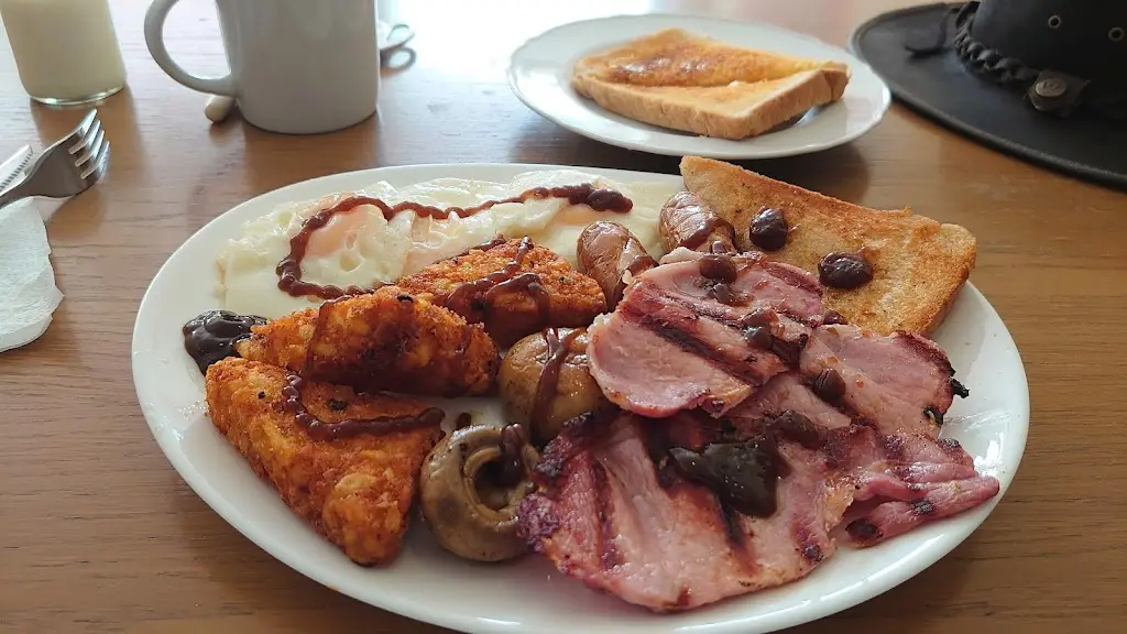 DeeGee's_Cardigan_slider_image_2