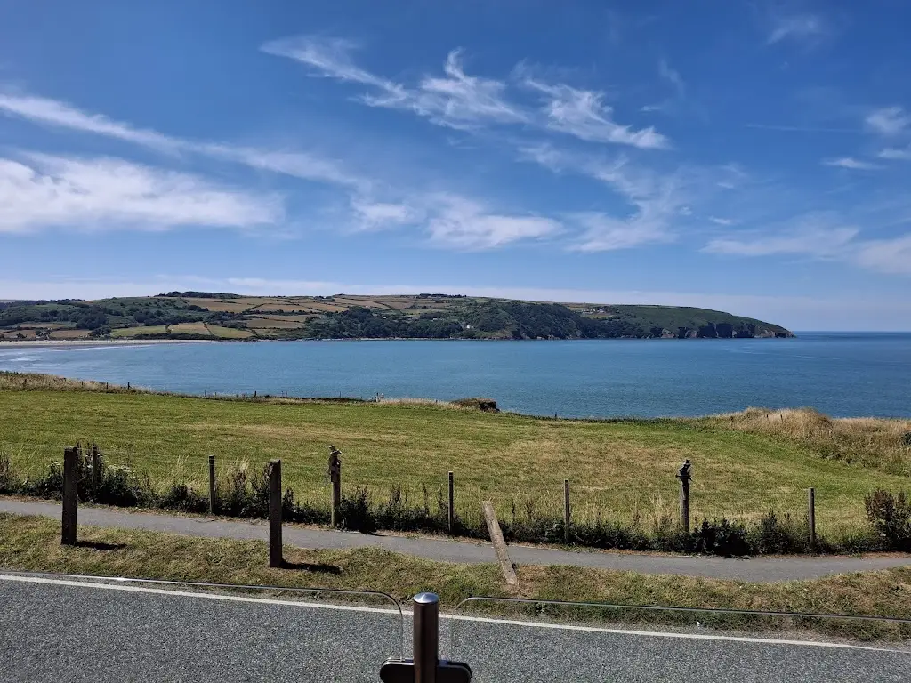 Angie Goodman_Flat Rock Bar & Restaurant_Cardigan_review