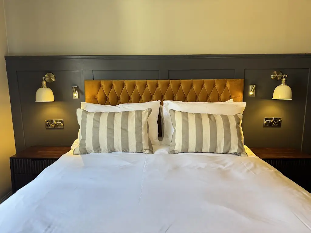 The Black Lion Hotel_Cardigan_slider_image_3