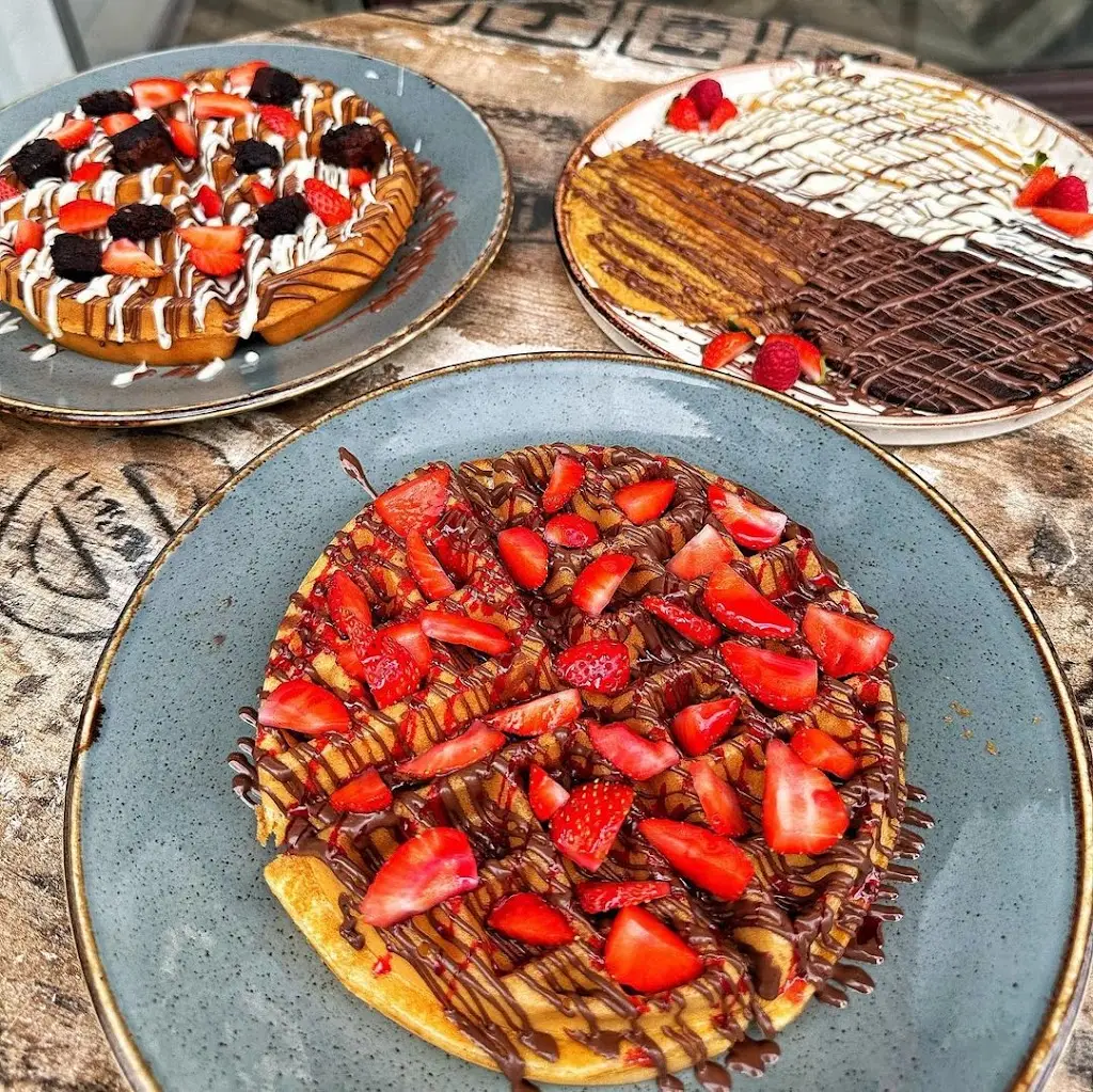 Little Dessert Shop Bilston_Bilston_slider_image_2