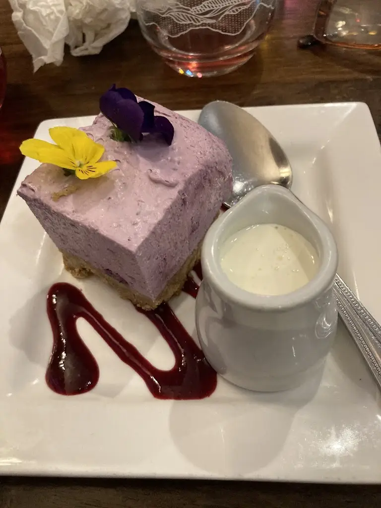 Della Williams_The Brit Pub_Cwmafan_review