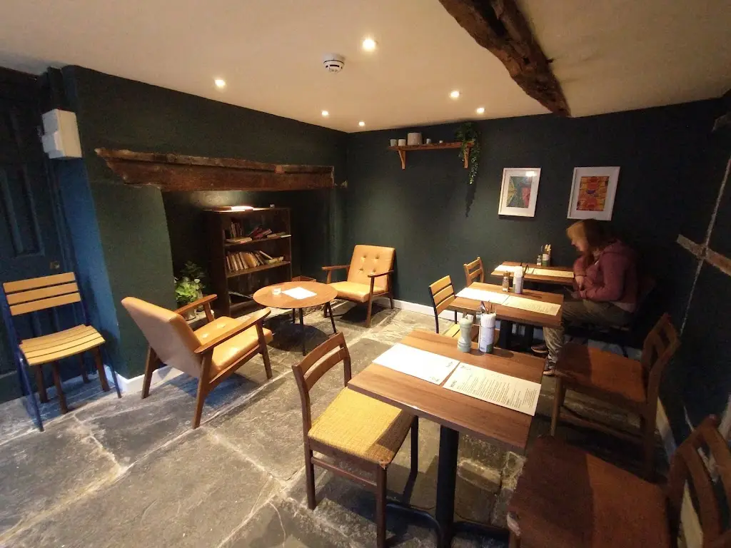 idlemessiah_Vale street kitchen_Denbigh_review