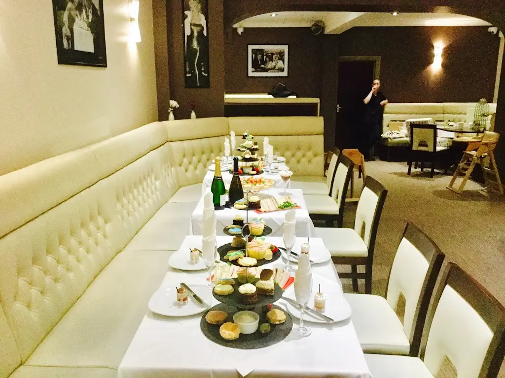 Morgan's Wine Bar restaurant in Ebbw Vale