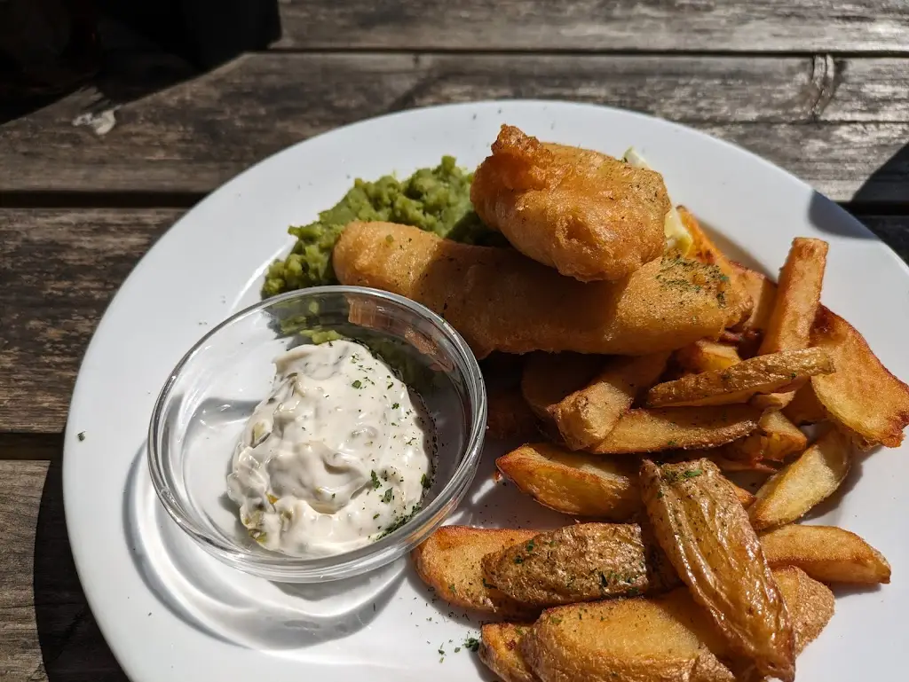 Menu_The Queen Inn_Cwmbran_image_7