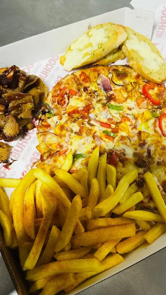 Ravindu Upeksha_Urban flame_Bilston_review