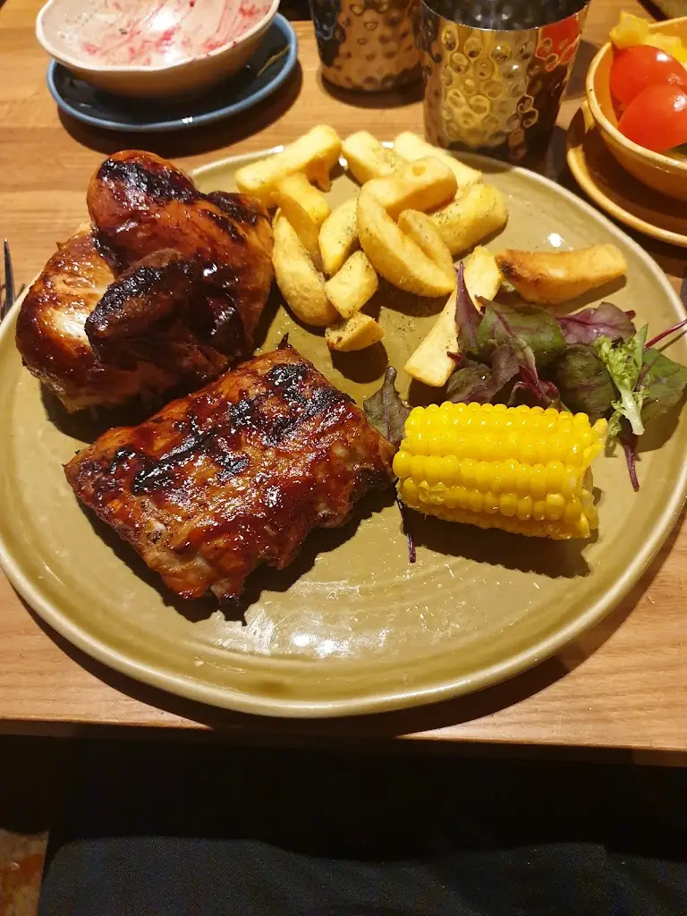 Menu_Harvester St Davids - Cwmbran_Cwmbran_image_9