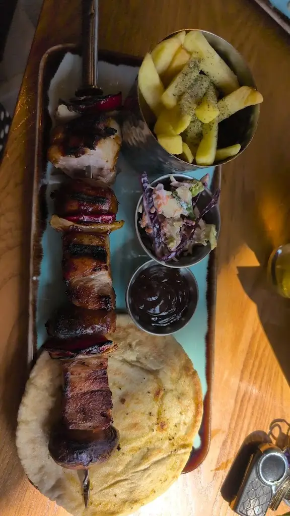 Zoey Breeze_Harvester St Davids - Cwmbran_Cwmbran_review