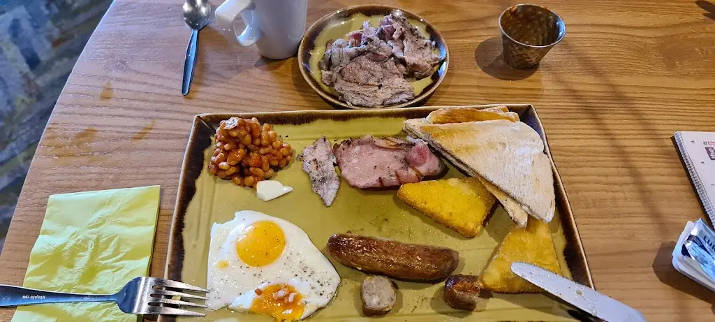 Dave Poulsom_Harvester St Davids - Cwmbran_Cwmbran_review