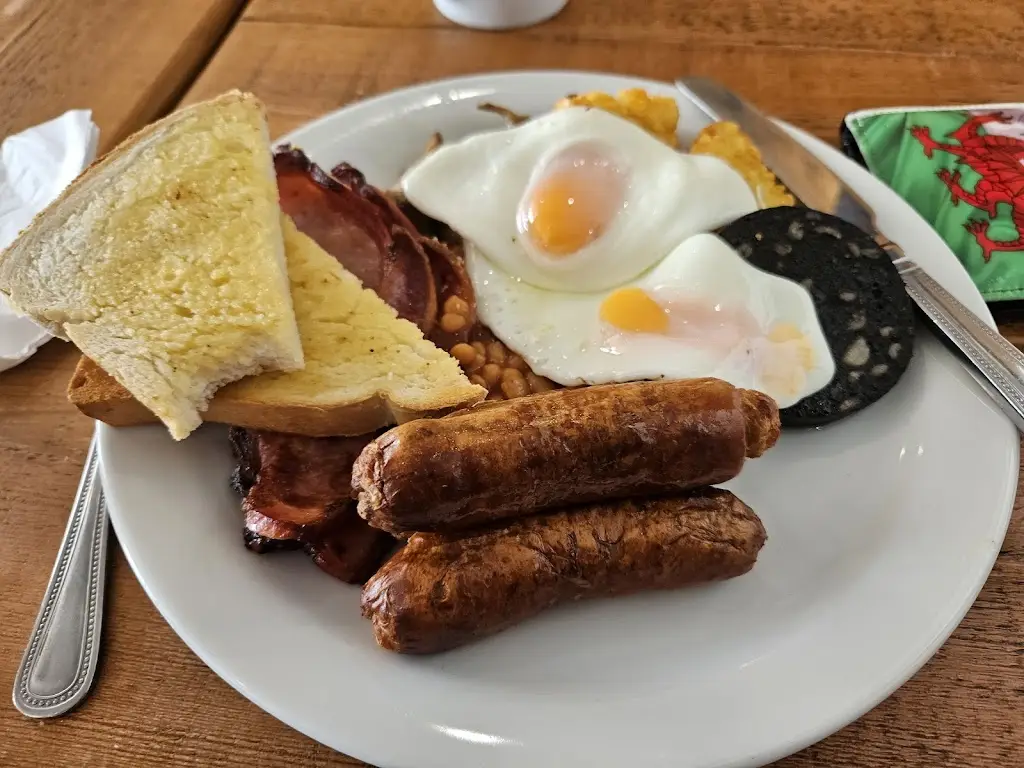 SRiSoundz_The Post Room_Cwmbran_recensione