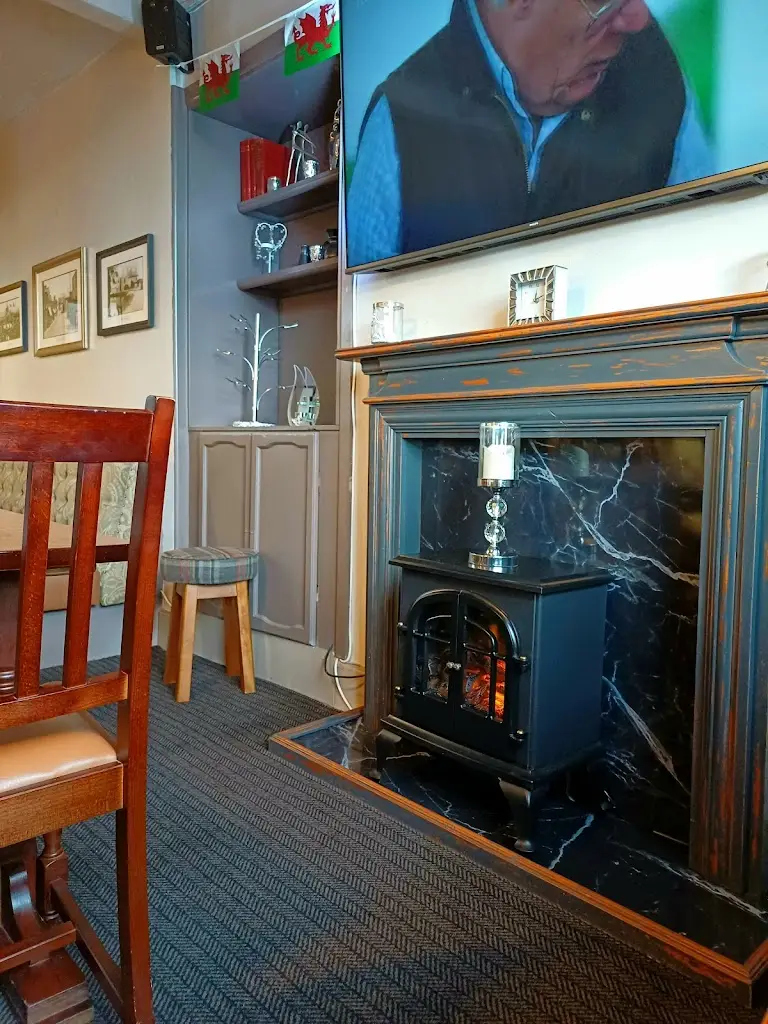 Rachel Leighfield_The Mount Pleasant Inn_Cwmbran_recensione