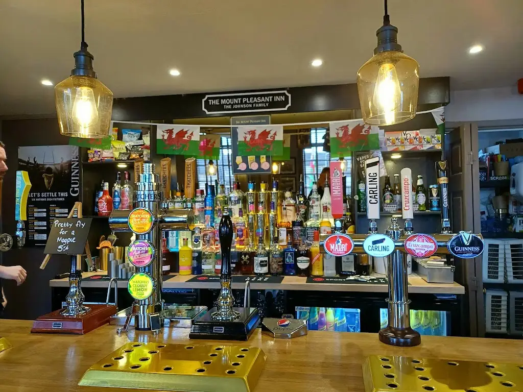 The Mount Pleasant Inn restaurant in Cwmbran