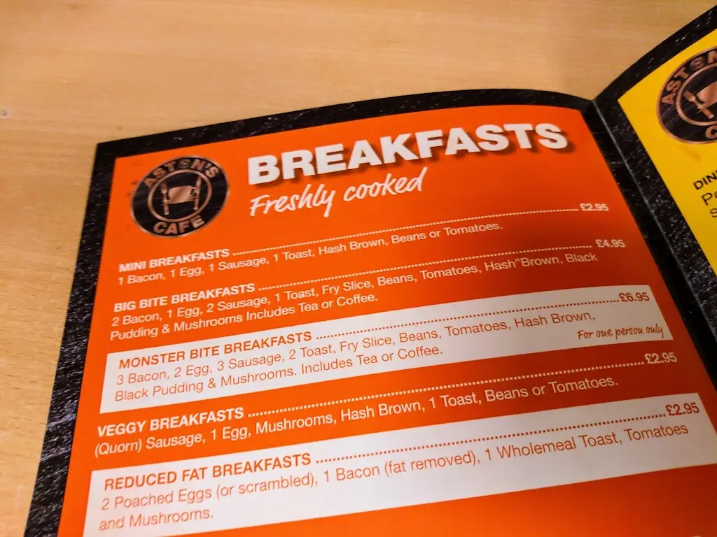 Menu_Astons Cafe_Bilston_immagine_3