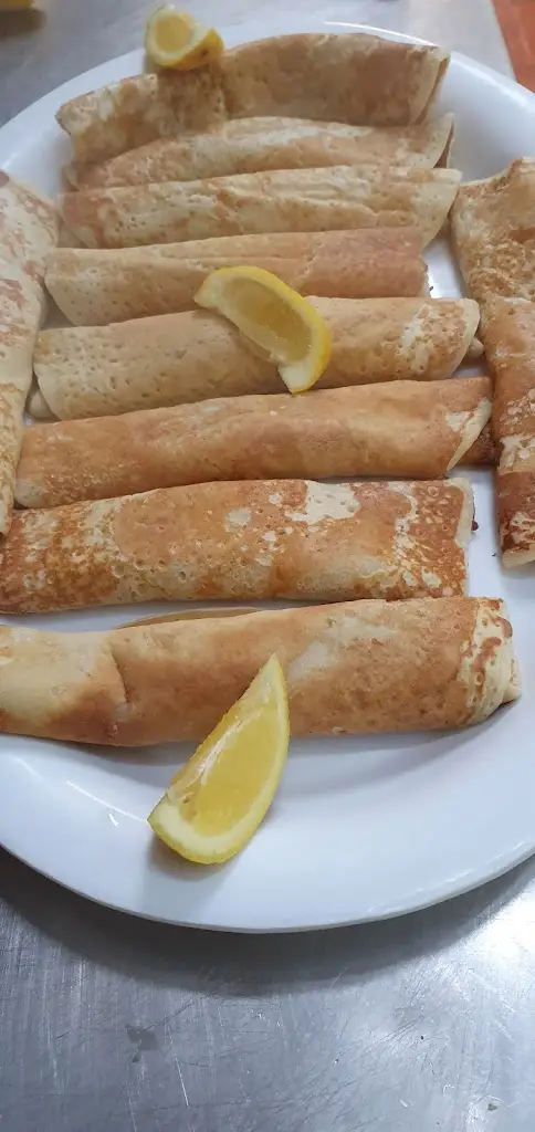 Menu_Servini's Cafe Restaurant_Cwmbach_immagine_3