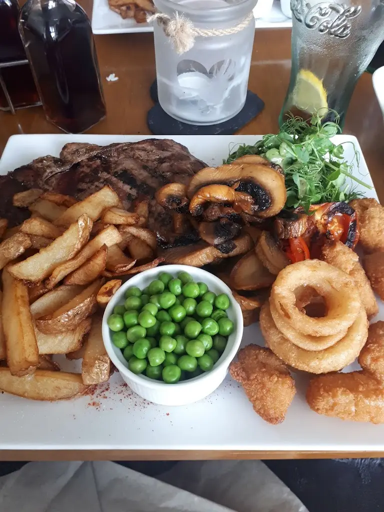 Menu_The Rhoswenallt Inn_Cwmbach_image_6