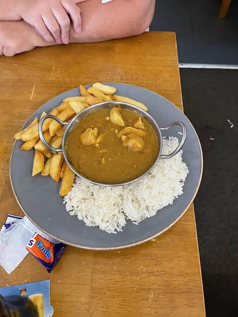 samantha wilson_The Rhoswenallt Inn_Cwmbach_review