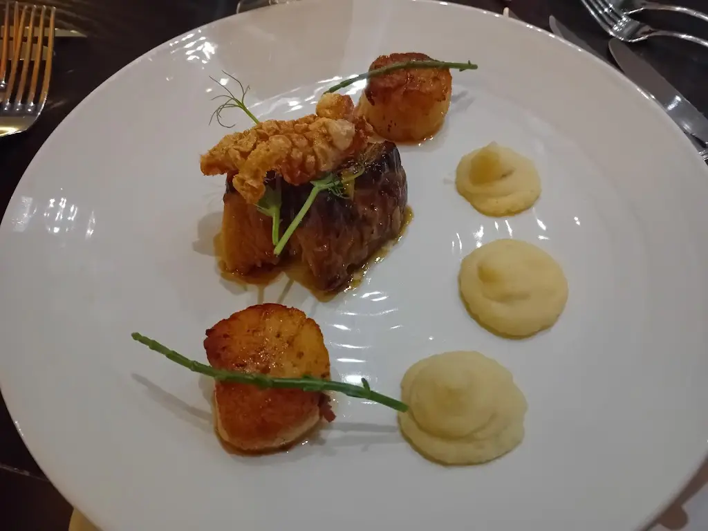 Bella Restaurant Ltd_Bilston_slider_image_3