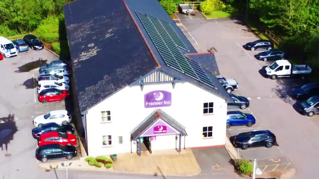 Premier Inn Aberdare hotel_Cwmbach_slider_image_2