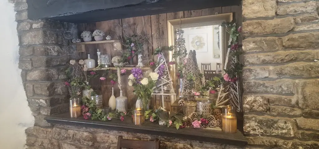 robert davis_The Bush Inn_Cowbridge_review