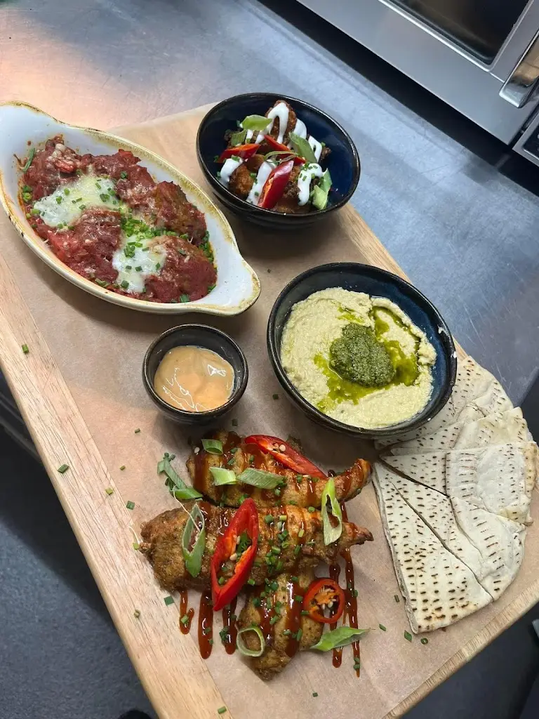 Kevin donald_Duke Of Wellington Hotel_Cowbridge_review