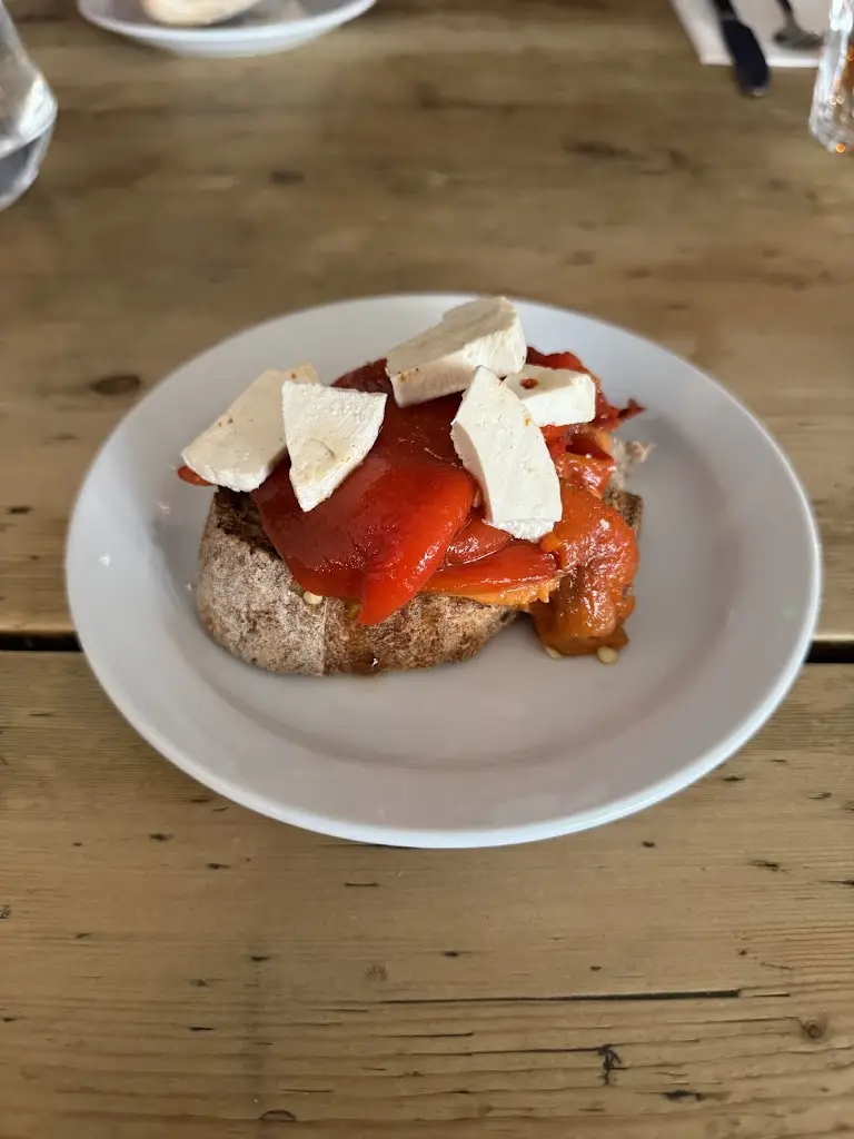 Christopher Edwards_Hare & Hounds_Cowbridge_review