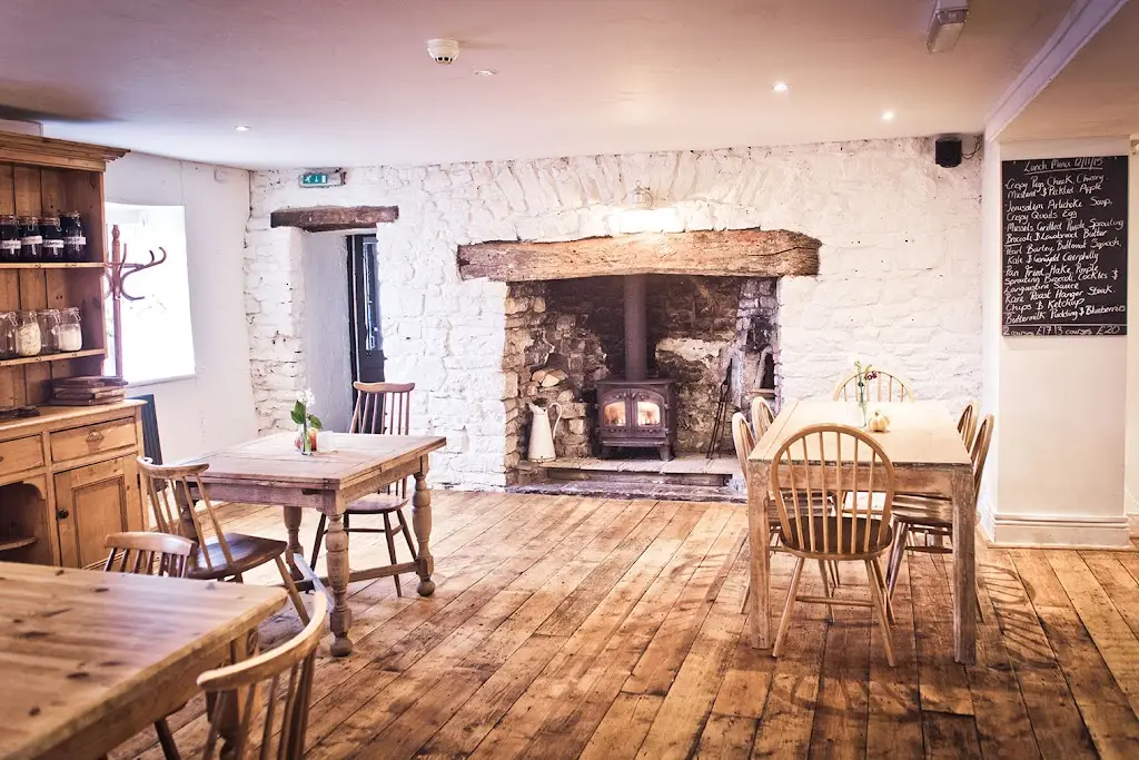 Hare & Hounds_Cowbridge_slider_image_1