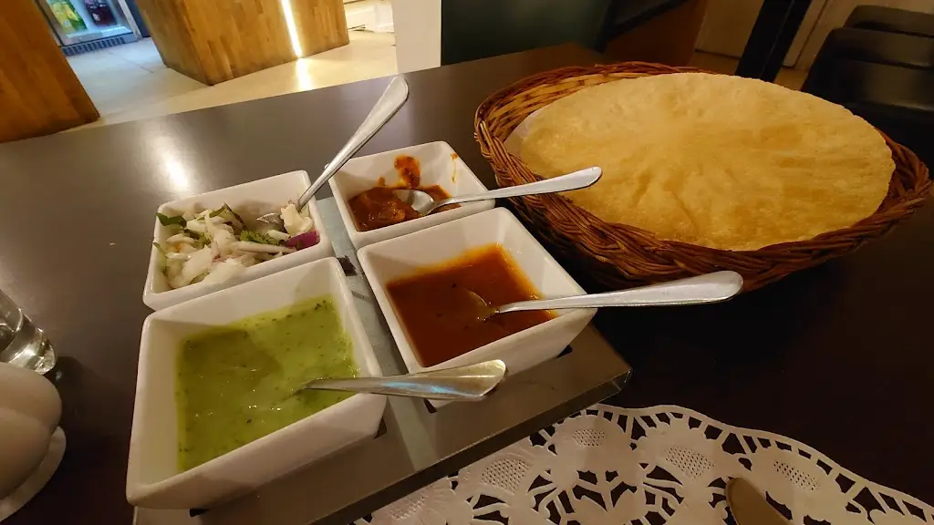 Menu_Shampan Indian_Cowbridge_image_9