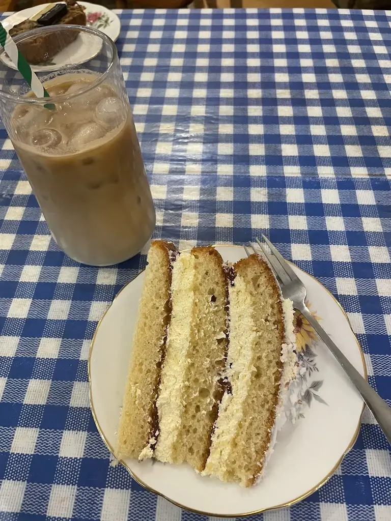 Sophie Rogers_Lilly's Diner_Cowbridge_review