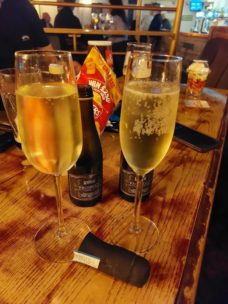 Menu_The Horse & Groom_Cowbridge_image_1