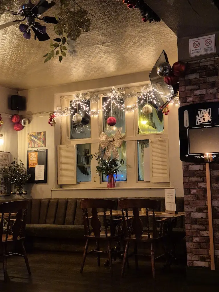 Alex Amor_The Horse & Groom_Cowbridge_review