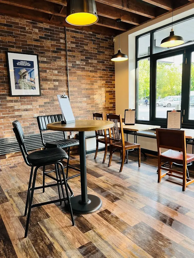 Maple & Bean restaurant in Cowbridge