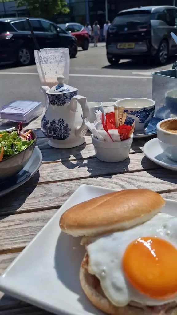 Maple & Bean_Cowbridge_slider_image_2